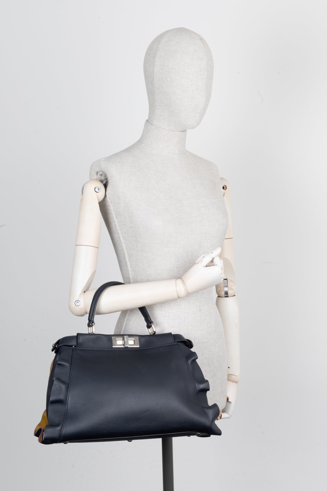 Luxury Fendi Medium Ruffle Peekaboo Leather Black