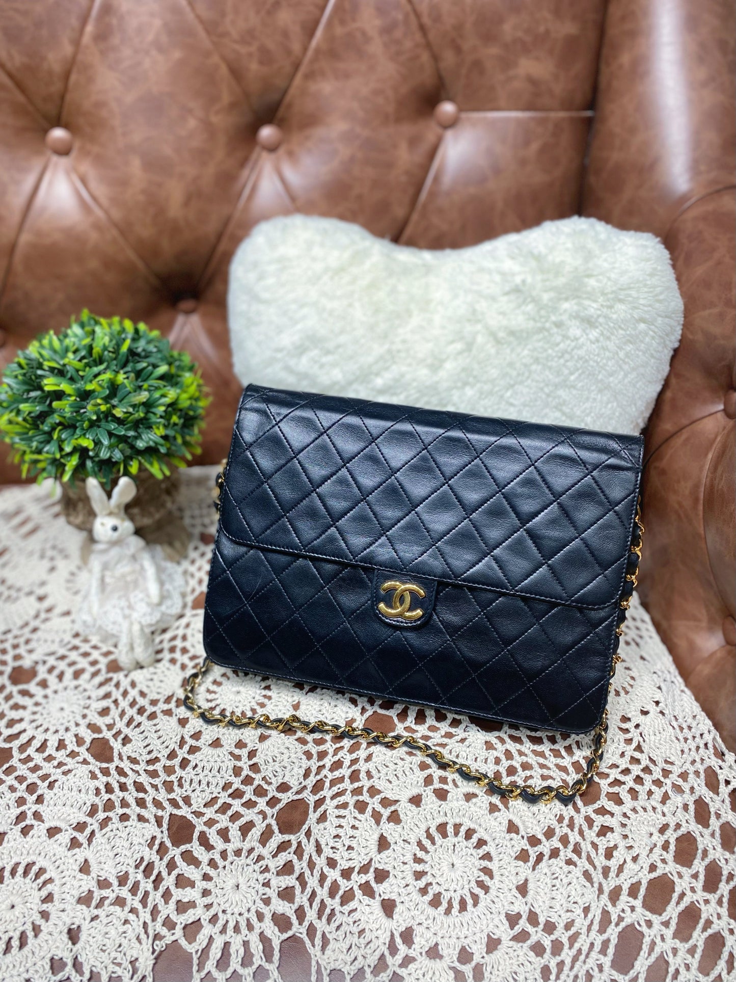 No.2826-Chanel Vintage Lambskin Chain Shoulder Bag