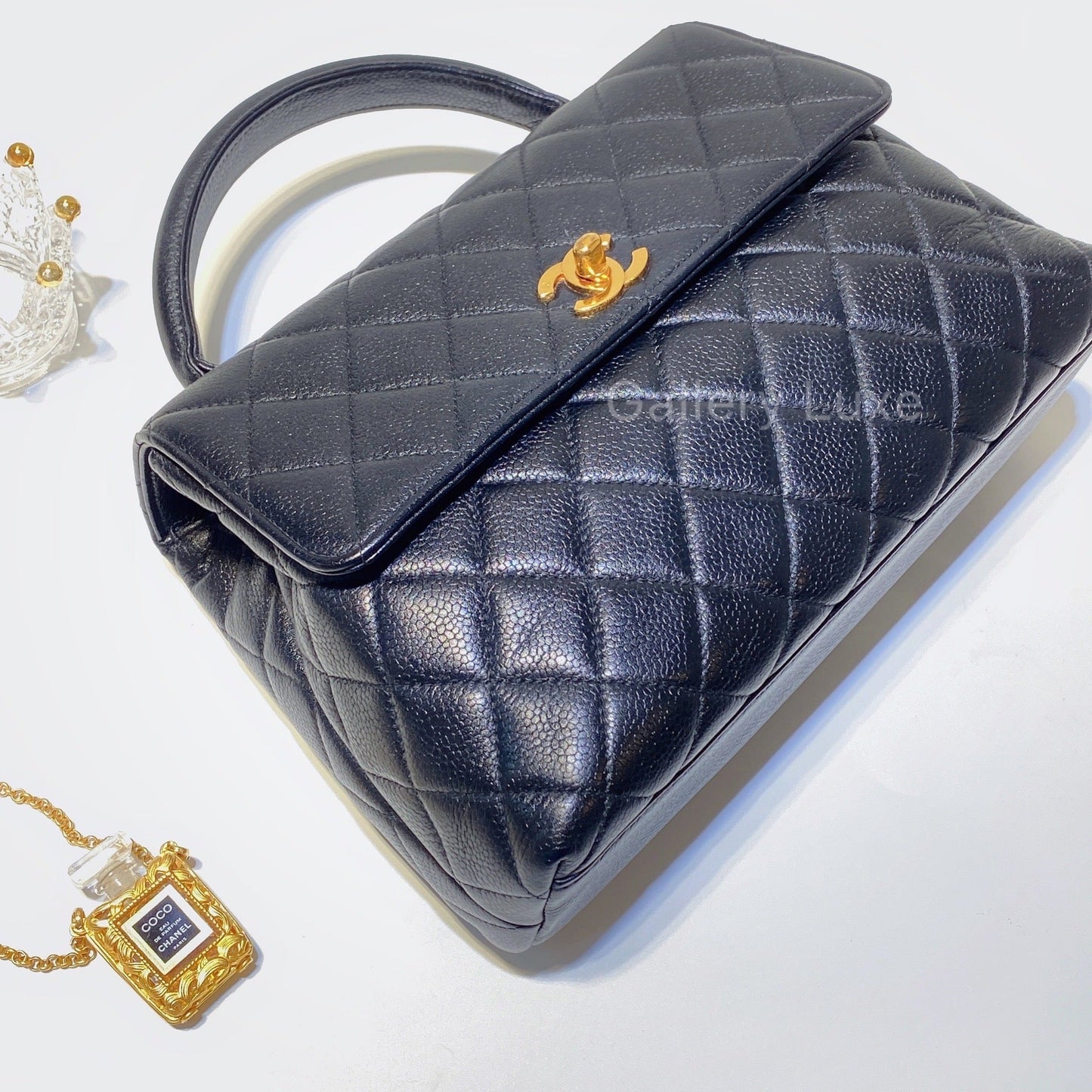 No.2763-Chanel Vintage Caviar Small Kelly Handle Bag