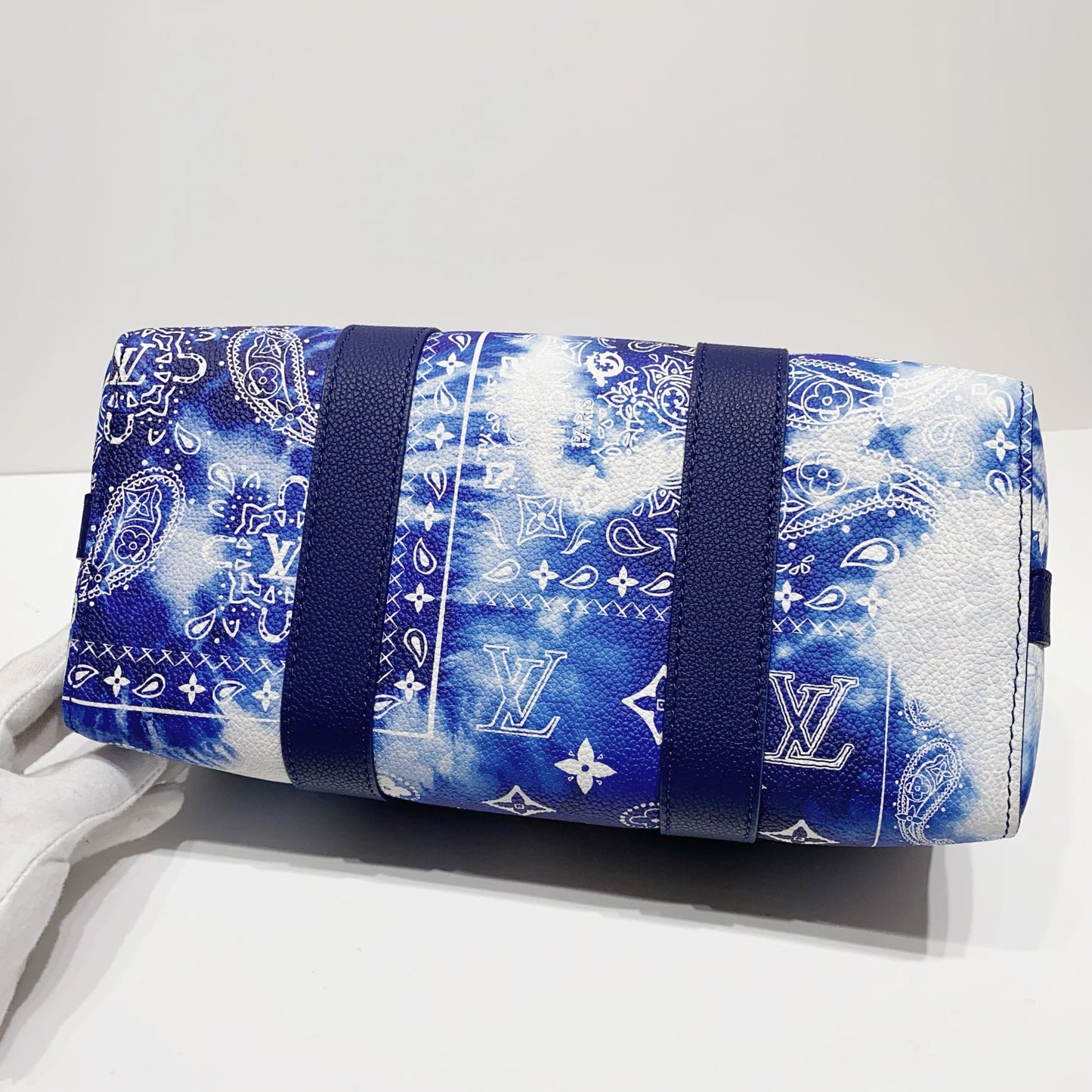 No.4081-Louis Vuitton Monogram Bandana City Keepall
