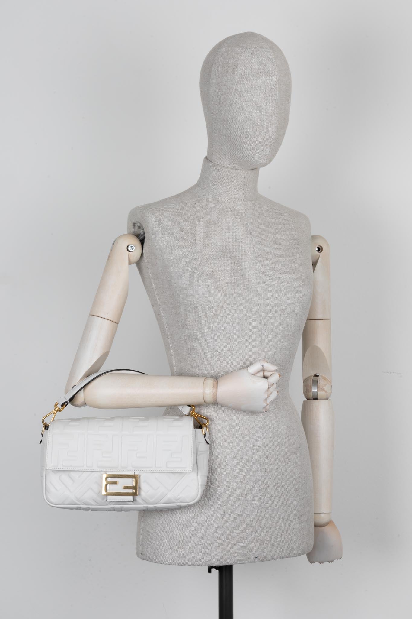 Luxury Fendi Baguette Bag Zucca White Leather