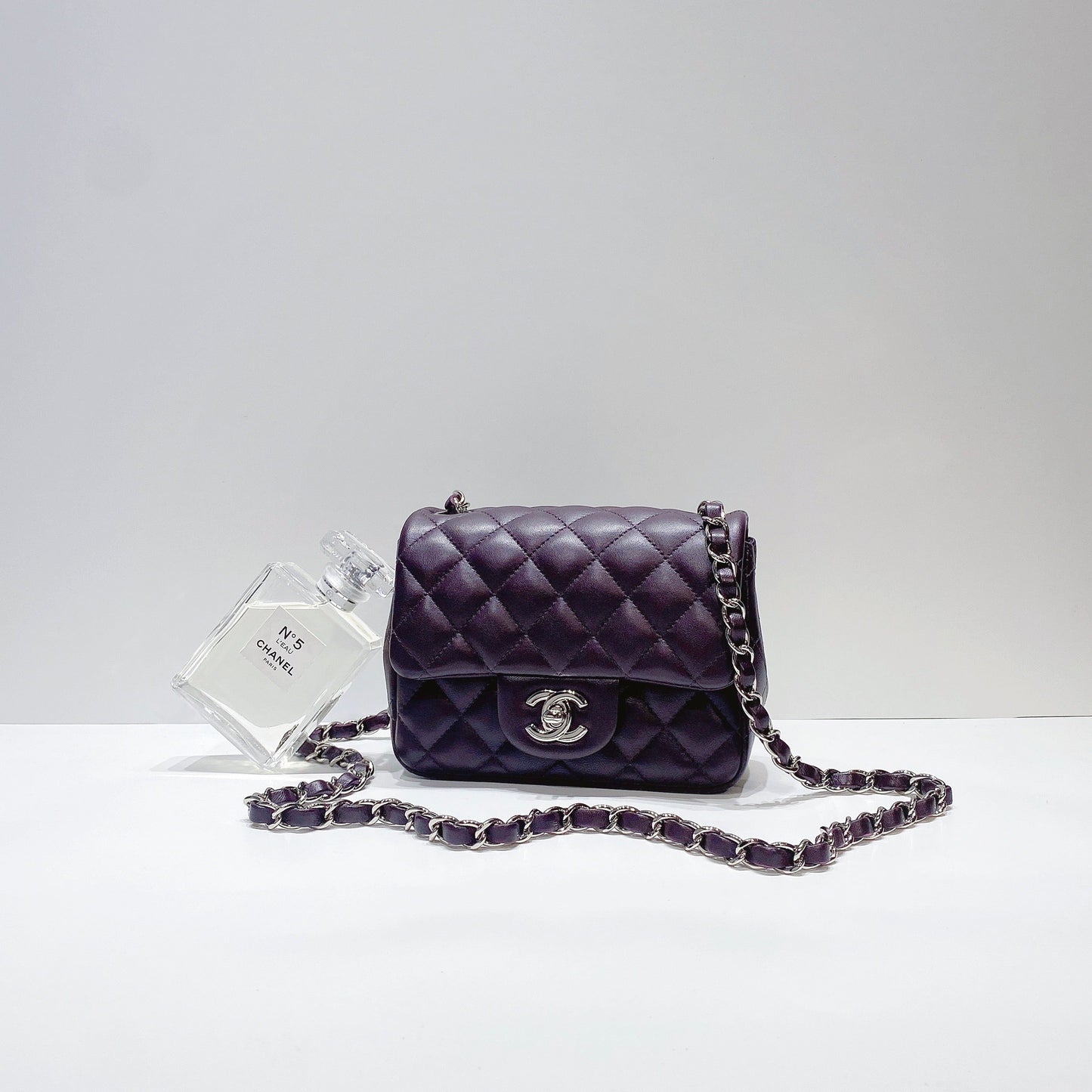 No.3619-Chanel Lambskin Square Mini Classic Flap