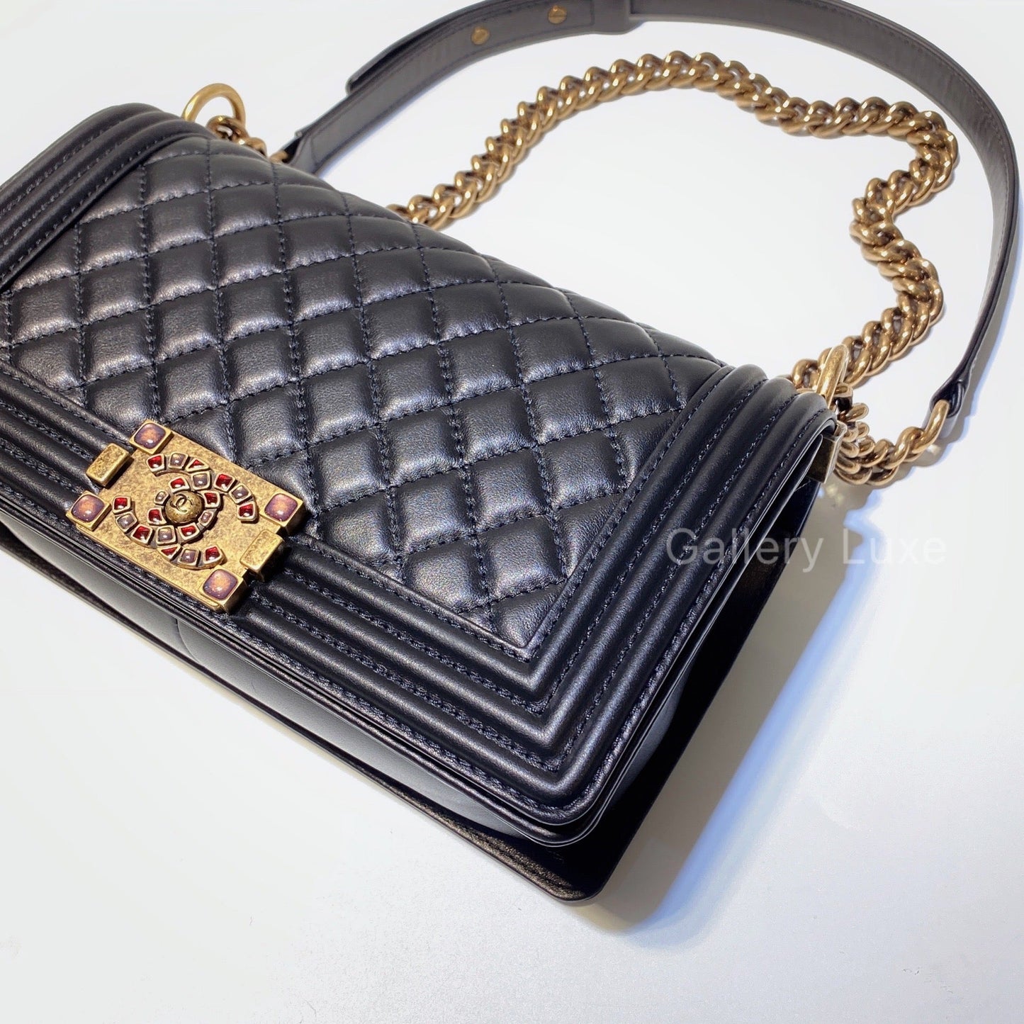 No.2743-Chanel Calfskin Boy 25cm (Unused)