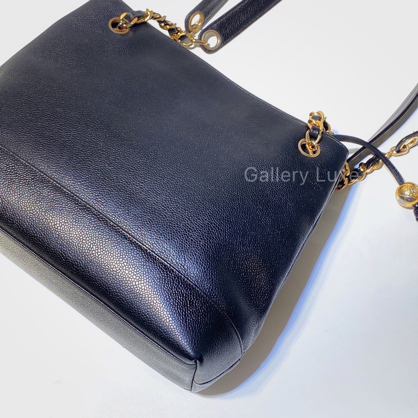 No.2783-Chanel Vintage Caviar Tote Bag