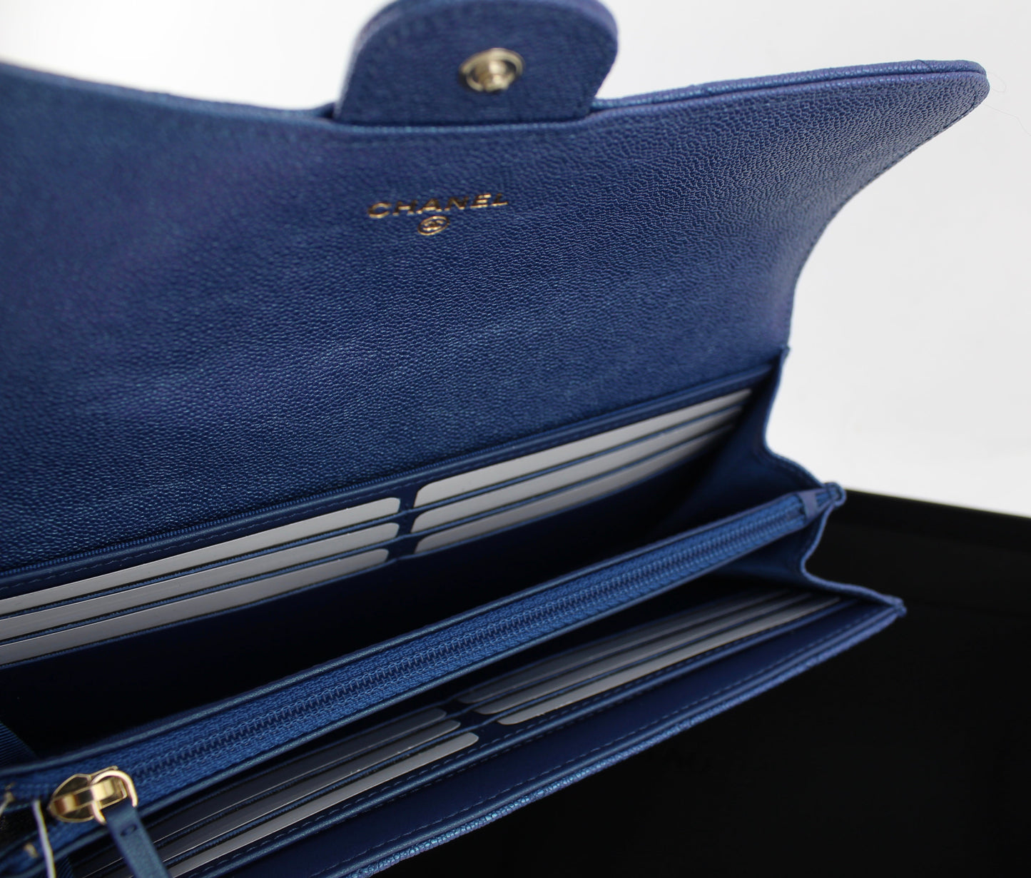 CHANEL CLASSIC FLAP WALLET