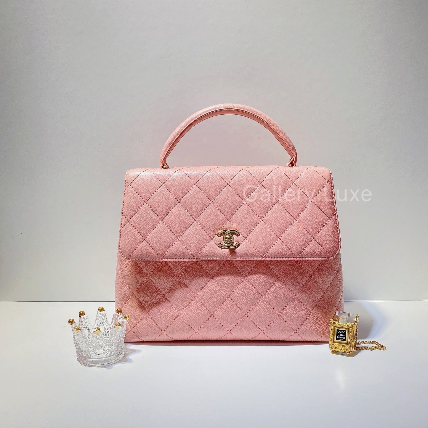 No.2782-Chanel Vintage Caviar Kelly Handle Bag