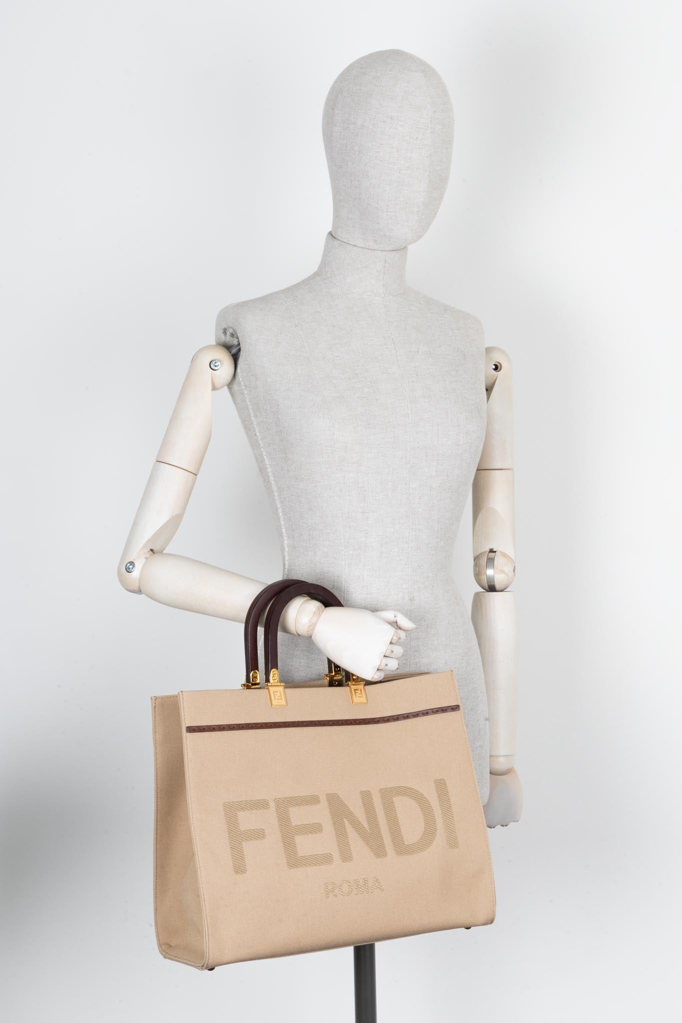 Luxury Fendi Sunshine Medium Tote Bag Canvas Beige