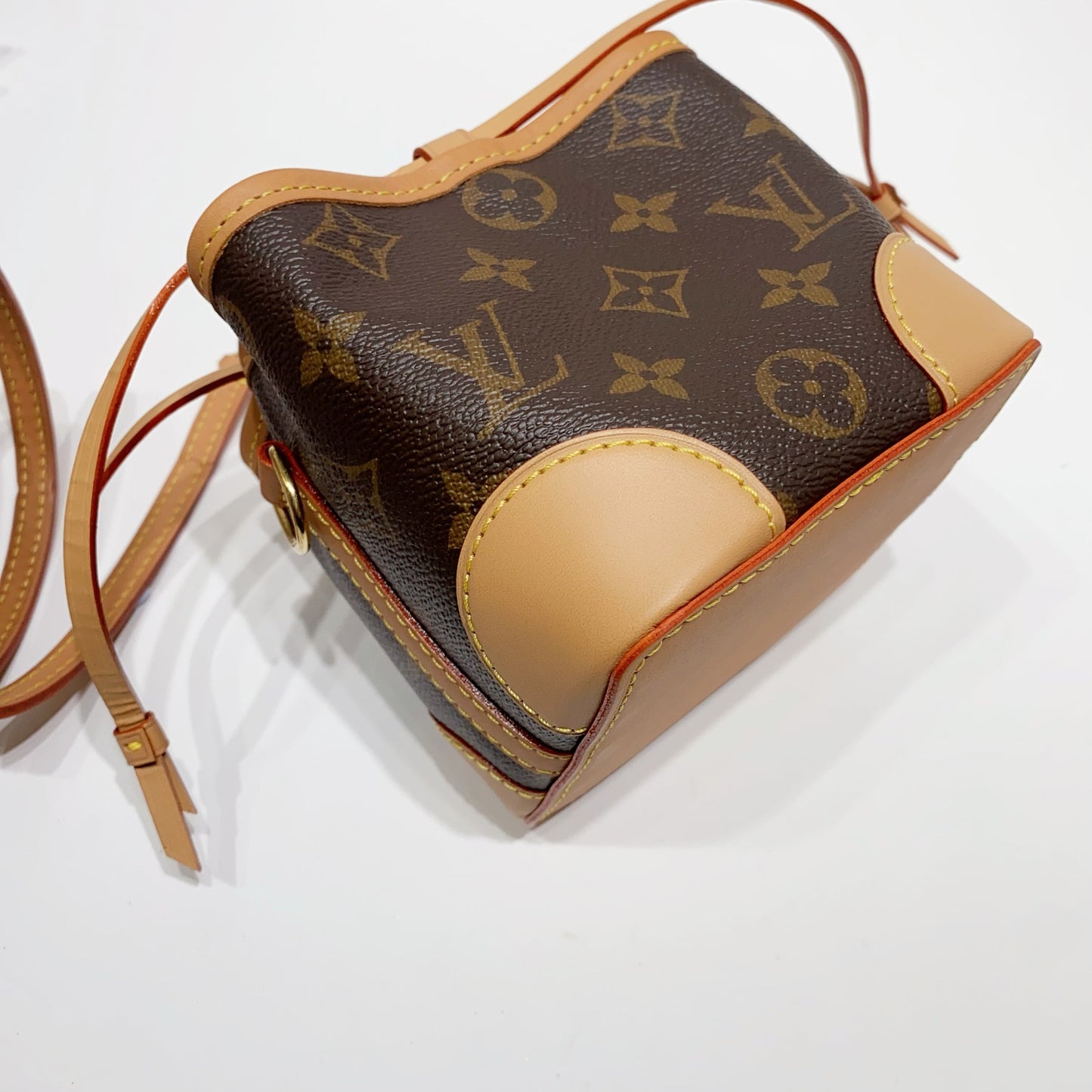 No.4113-Louis Vuitton Noe Purse