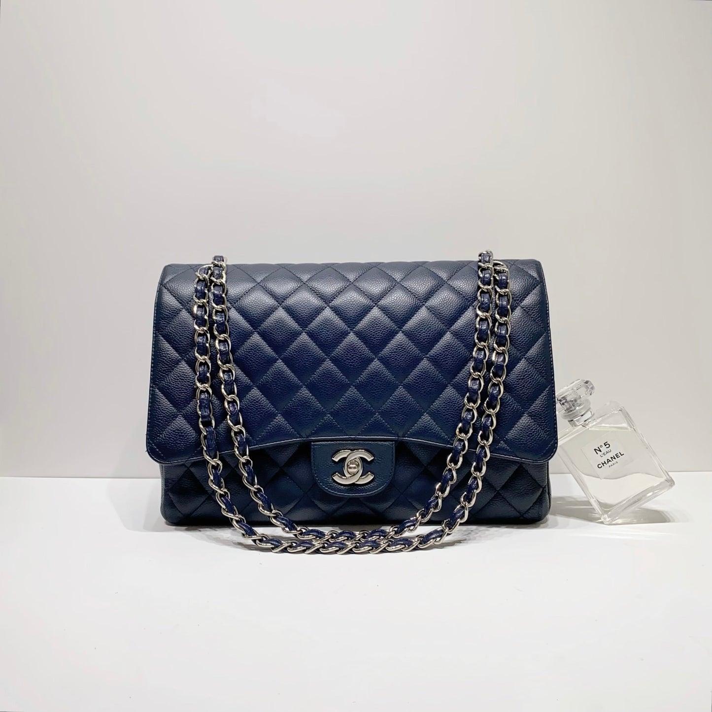 No.4021-Chanel Caviar Maxi Single Classic Flap Jumbo