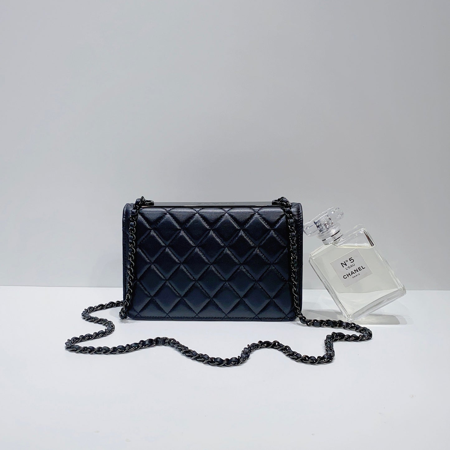 No.3891-Chanel So Black Trendy CC Wallet On Chain