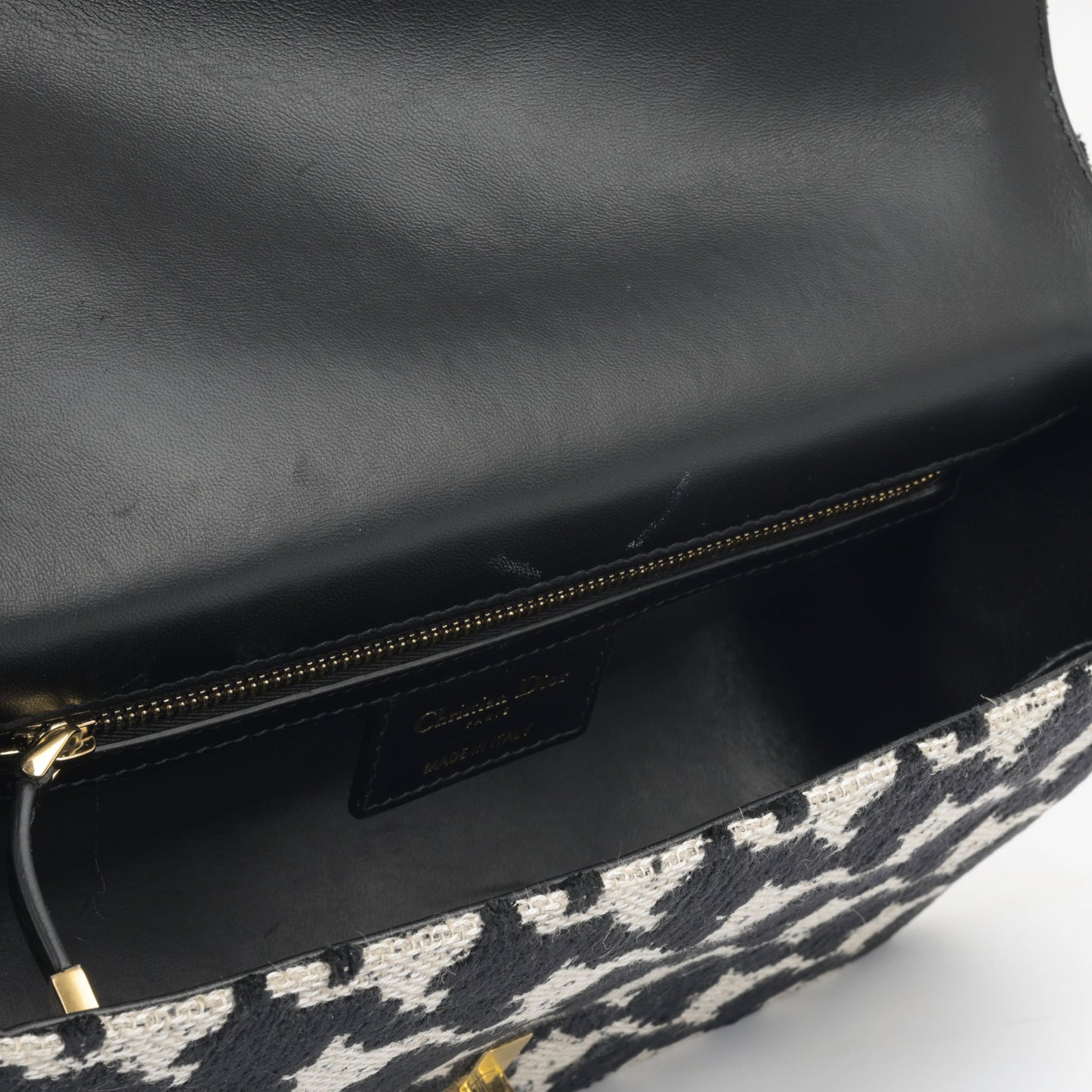 Luxury Dior Caro Bag - Medium