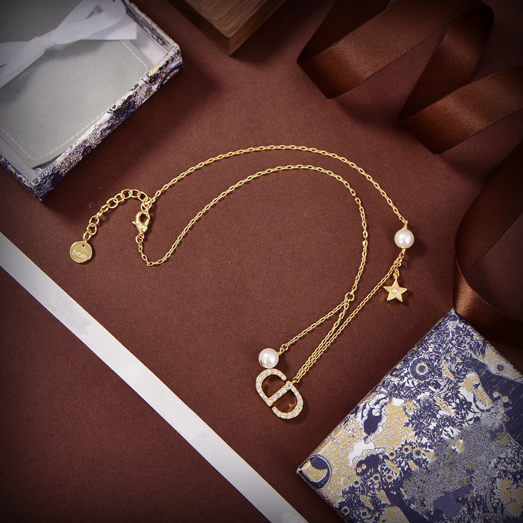 Luxury DiorSTAR PEDANT GOLD DIAMOND NECKLACE