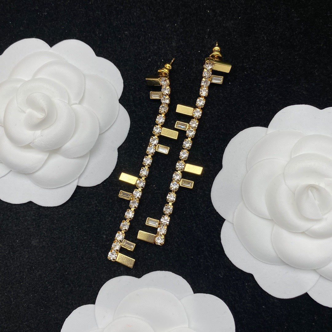 Luxury FendiFF LOGO DROP GOLD DIAMOND EARRINGS