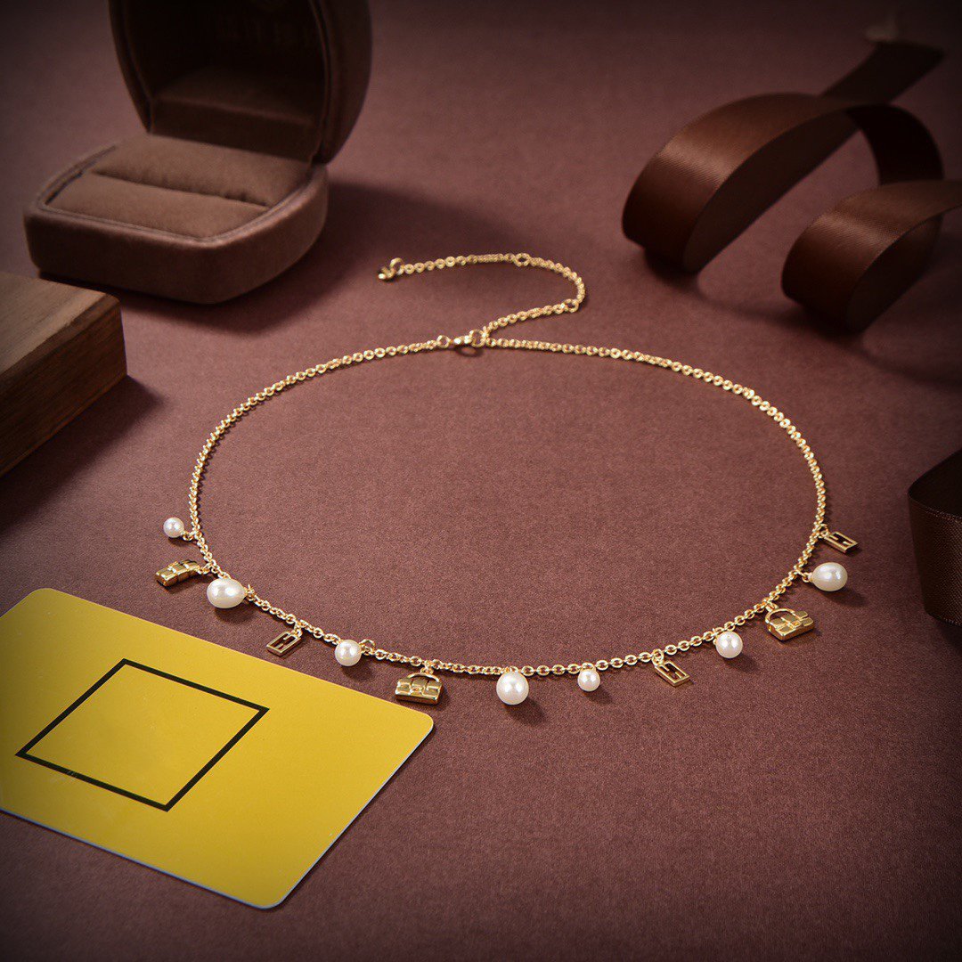 Luxury FendiFF BUCKLED PEARL GOLD NECKLACE
