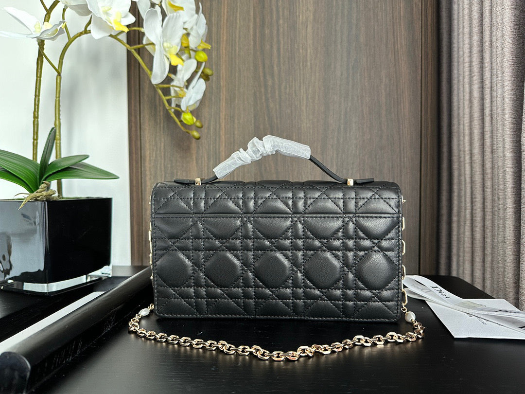 Luxury DiorMISS 21CM BLACK LAMBSKIN