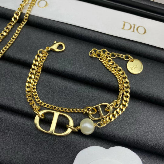 Luxury DiorLOGO MOP GOLD DOUBLE CHAIN BRACELET