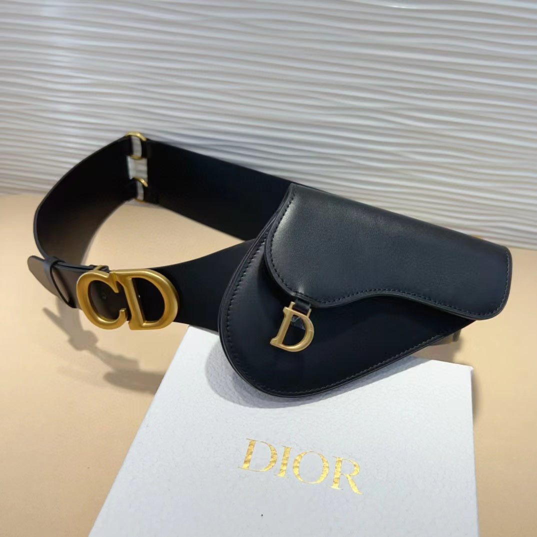 Luxury Diorsaddle belt with pouch black calfskin