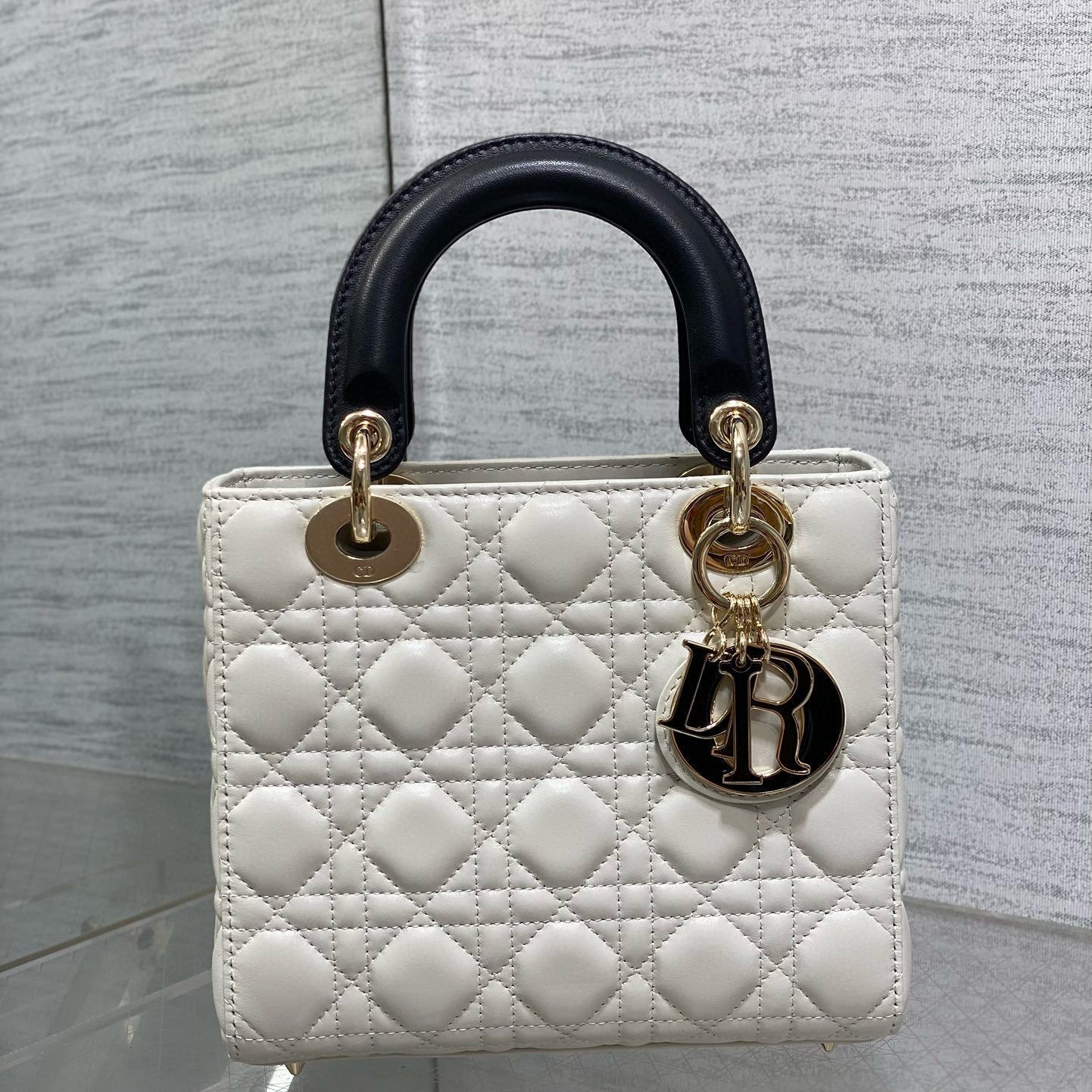 Luxury DiorLady  Luxury Dior20cm White Black  Gold Chain Lambskin