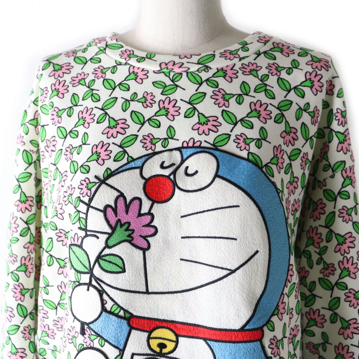 Luxury Gucci Trending 2025 Doraemon Floral Sweatshirt White M
