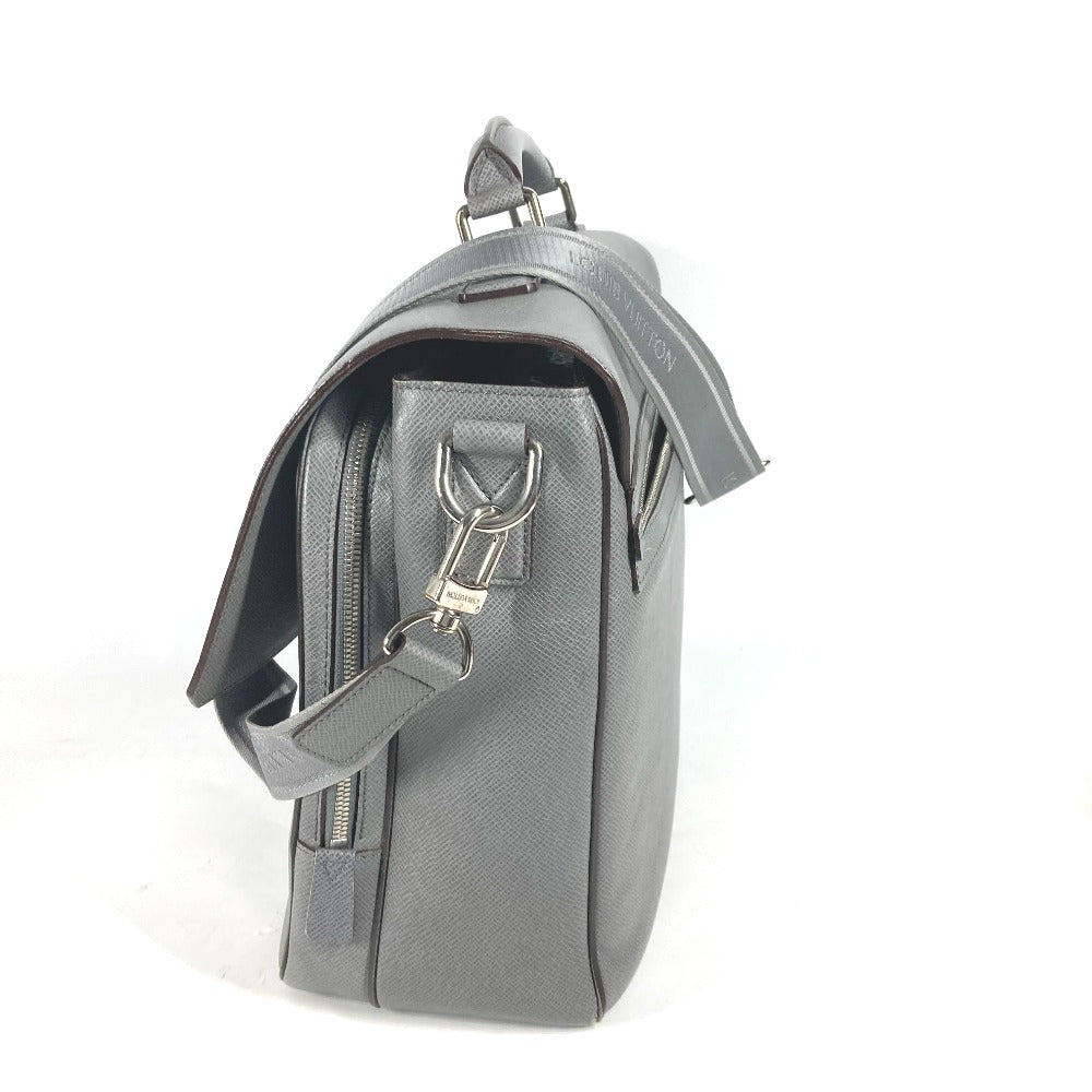 LOUIS VUITTON Shoulder Bag ‚l32638 Taiga Leather gray Taiga Vasiri GM mens