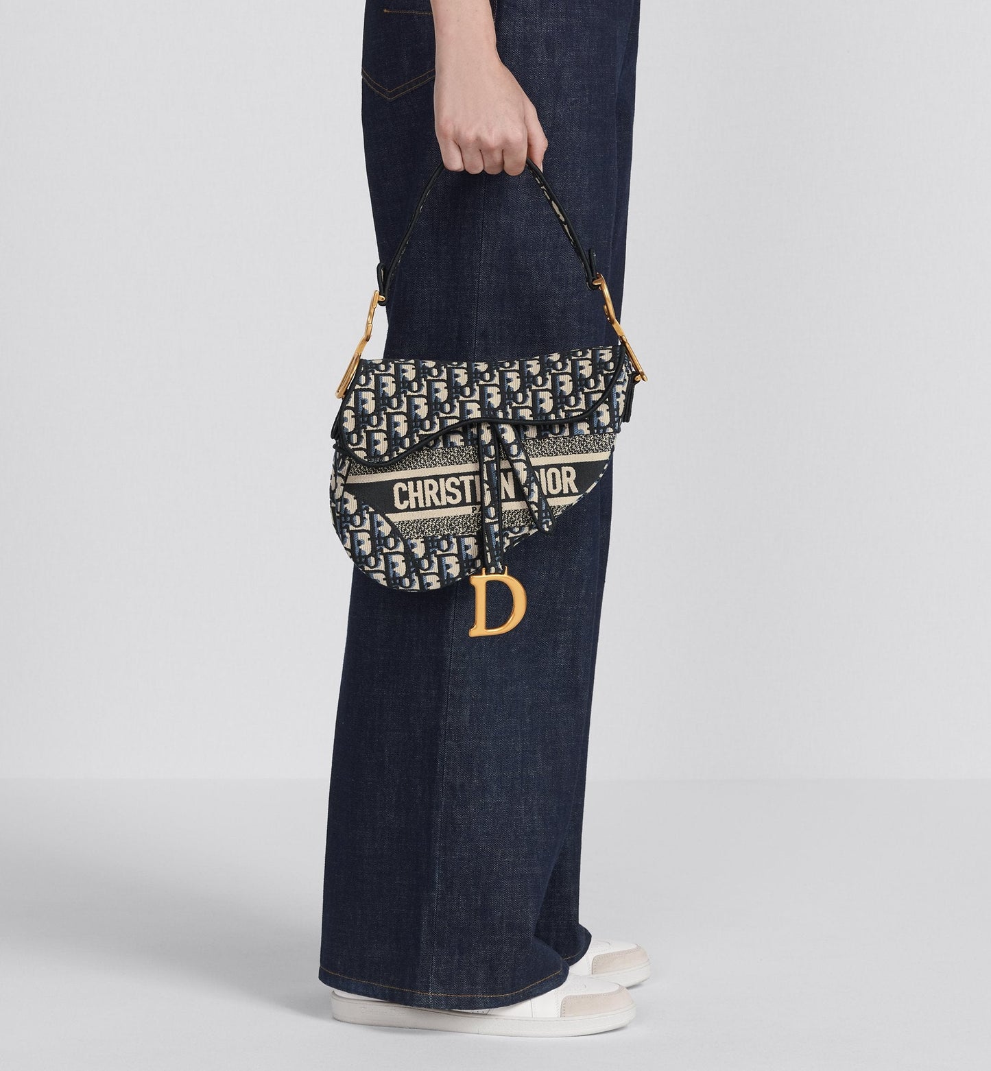 Saddle Bag Blue Luxury Dior Oblique Embroidery