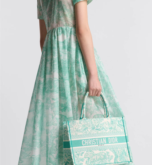 Medium Luxury Dioriviera Luxury Dior Book Tote Aquamarina Toile de Jouy Embroidery