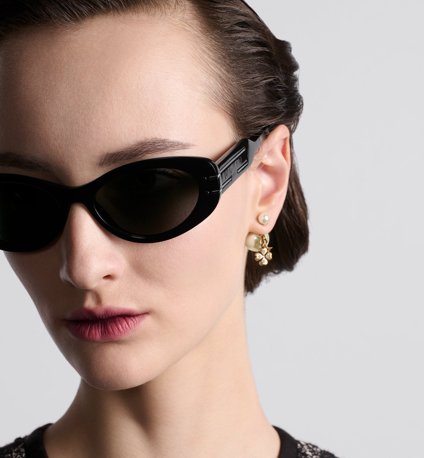 Luxury Diorsignature B8U Black Oval Sunglasses