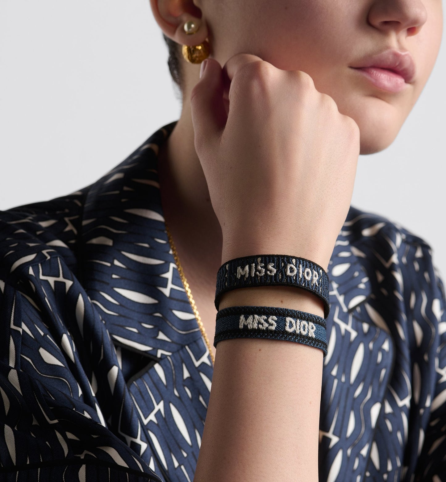 Miss Luxury Dior Bracelet Set Deep Blue Allover Cotton