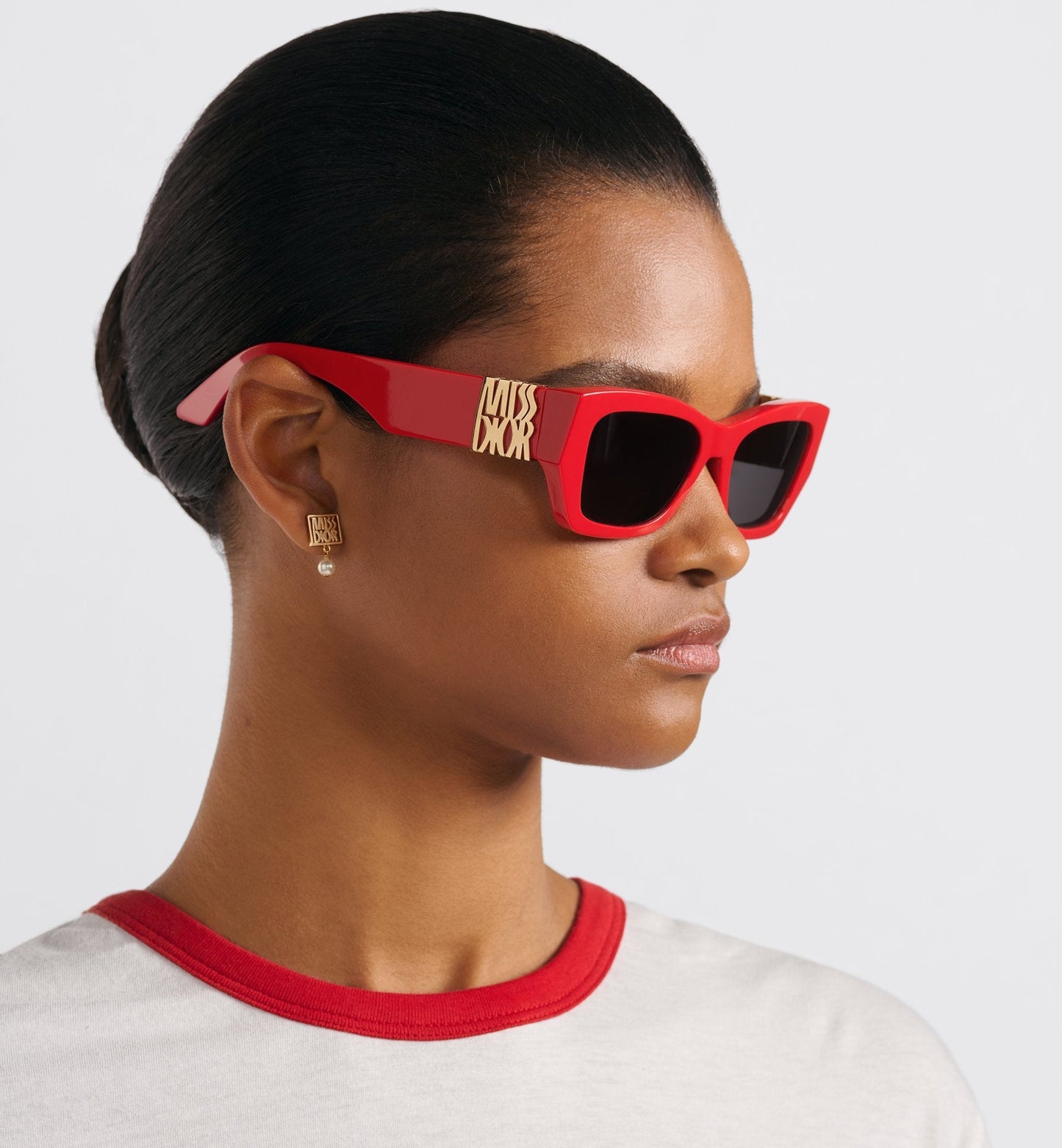 MissLuxury Dior S1I Red Rectangular Sunglasses