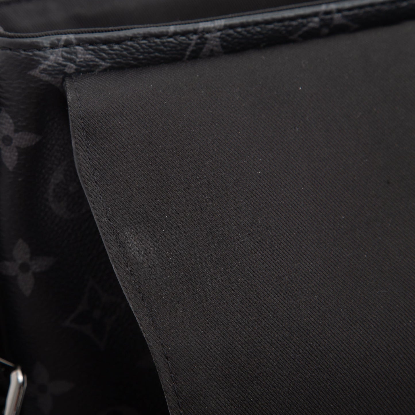 Louis Vuitton 2020 Monogram Eclipse District PM