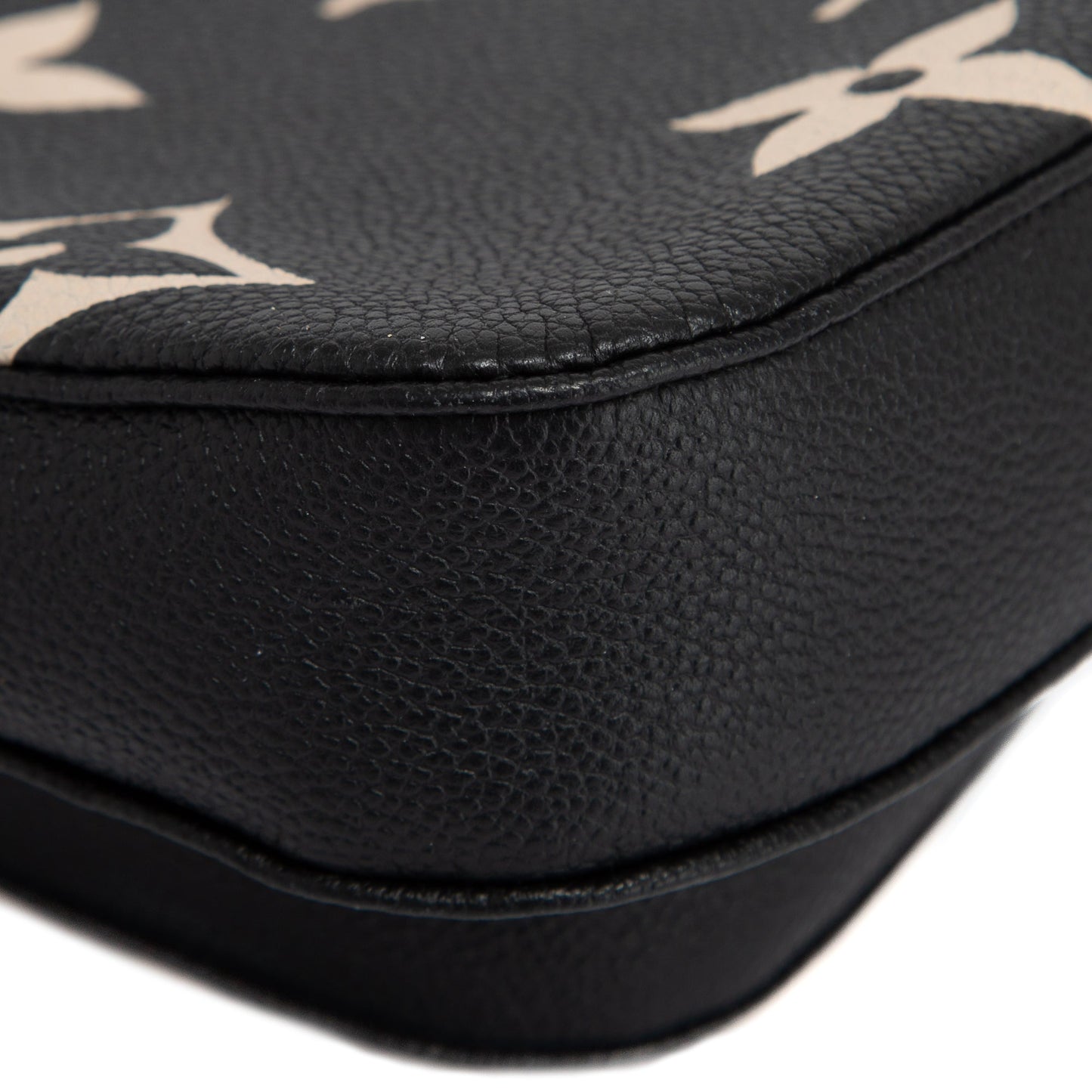Louis Vuitton 2022 Bicolor Empreinte Leather Multi-Pochette Accessoires
