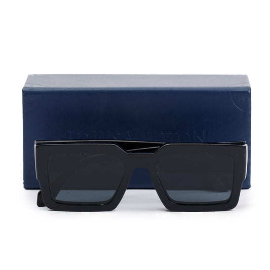 Louis Vuitton 2022 Black Acetate LV Clash Square Sunglasses