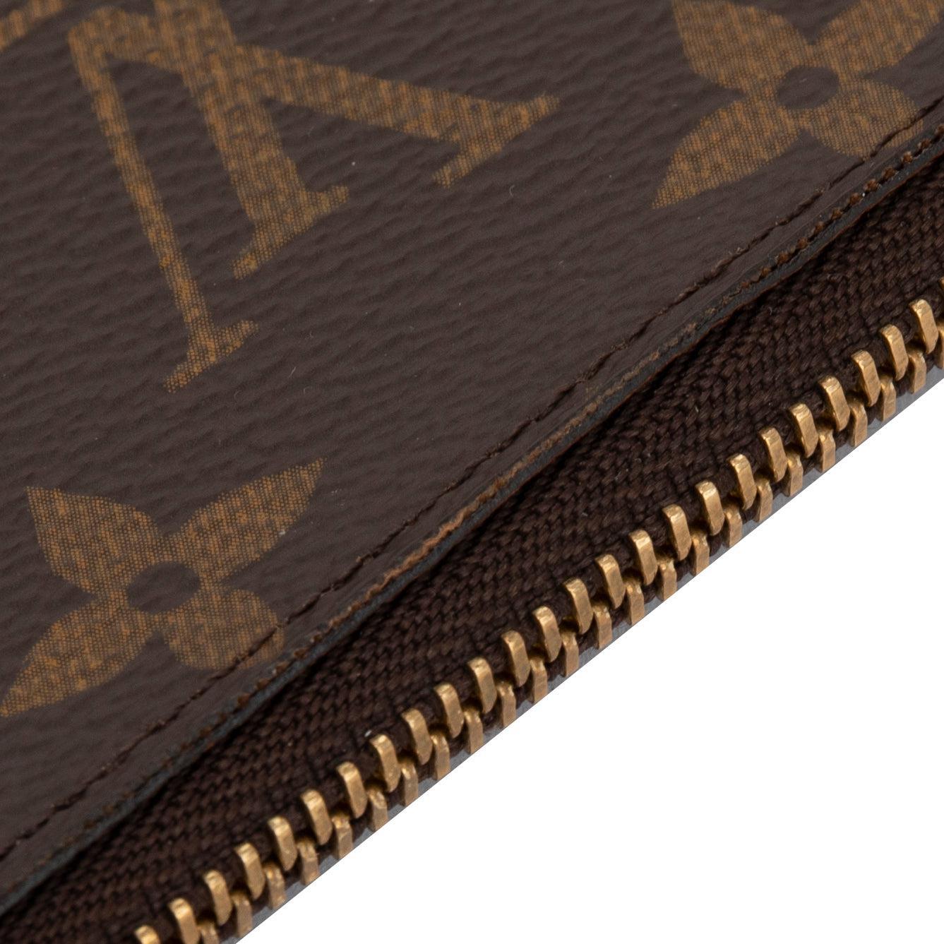 Louis Vuitton 2022 Monogram Key Pouch