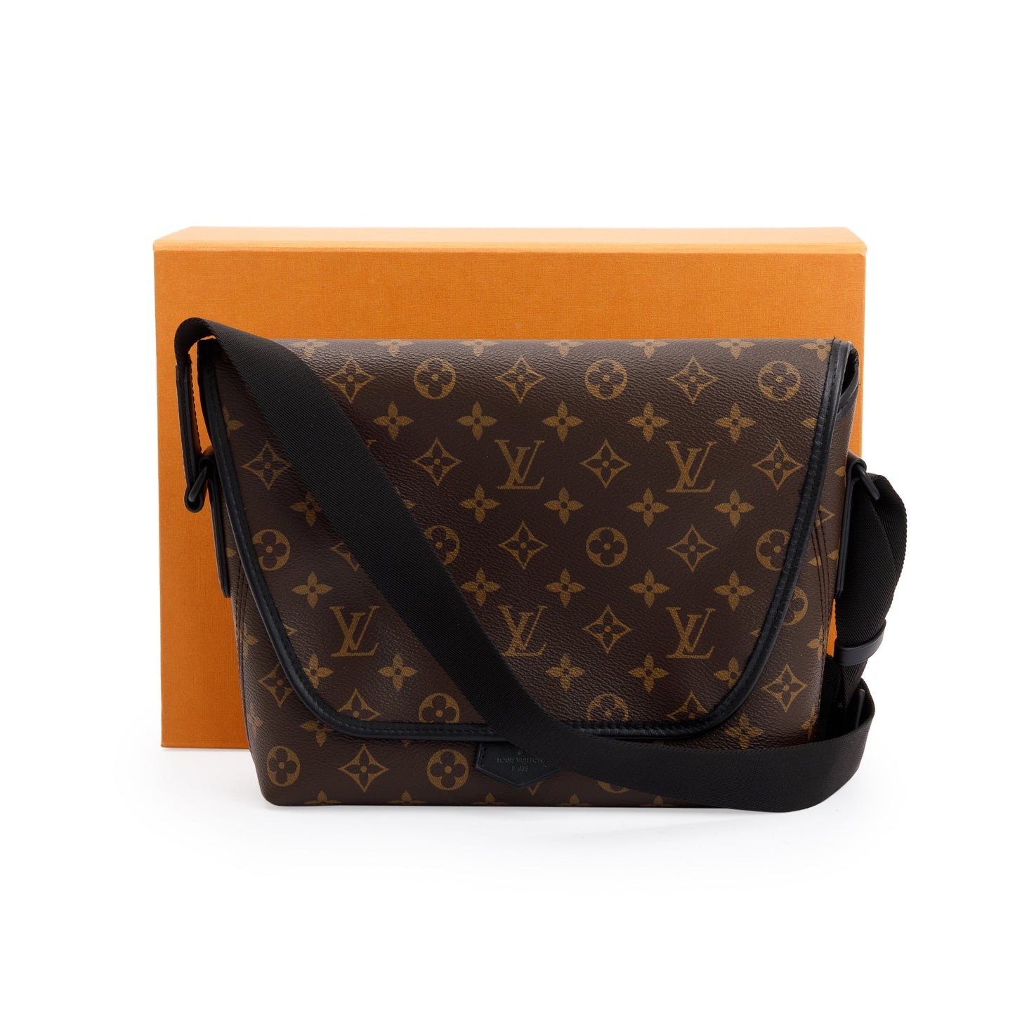 Louis Vuitton 2022 Monogram Macassar Magnetic Messenger Bag