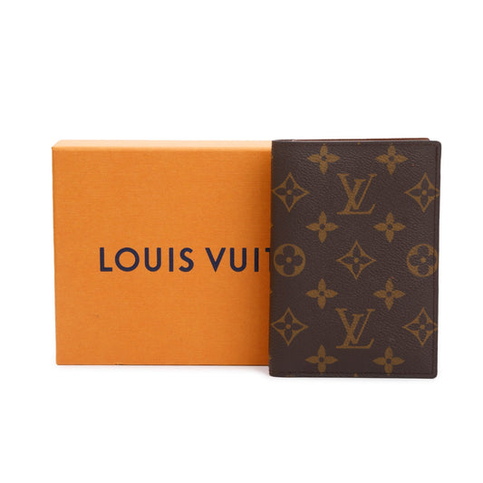 Louis Vuitton 2022 Monogram Passport Cover