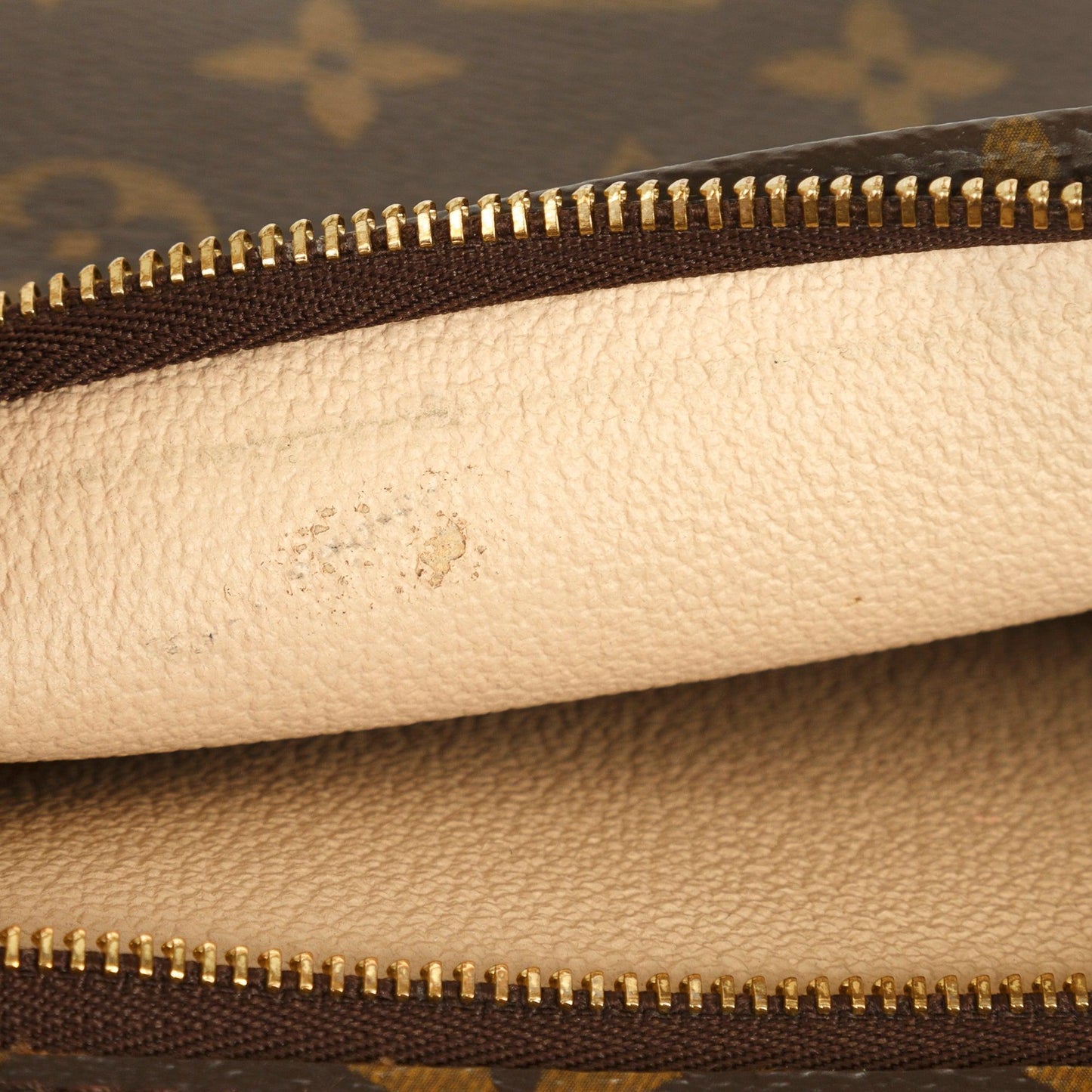 Louis Vuitton 2022 Monogram Toiletry Pouch 19