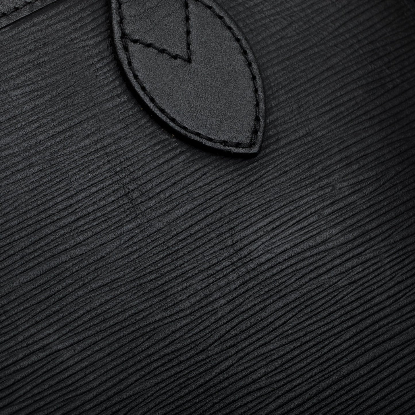 Louis Vuitton Black Epi Neverfull MM