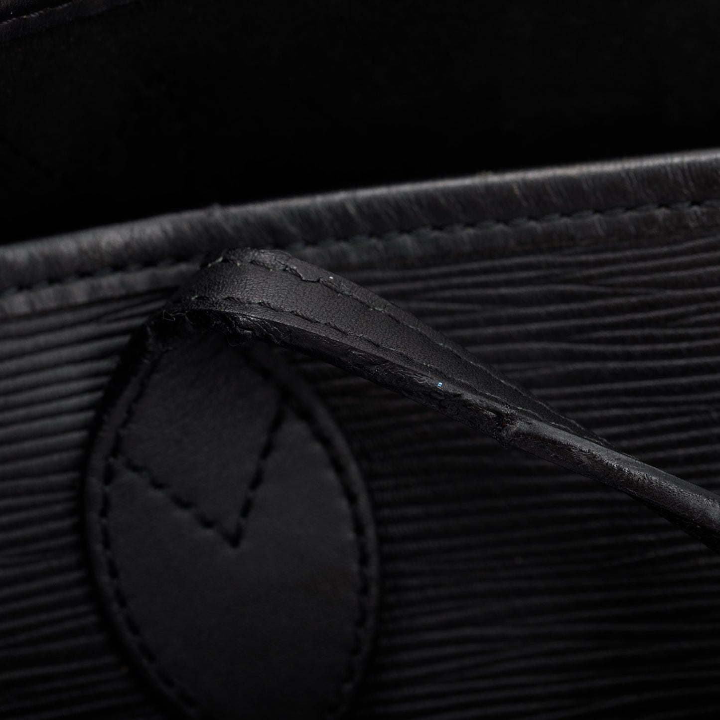 Louis Vuitton Black Epi Neverfull MM