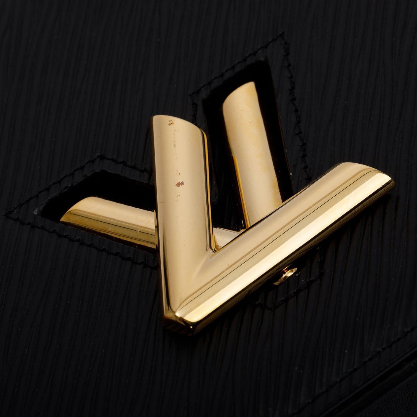 Louis Vuitton Black Epi Twist Belt Chain Wallet