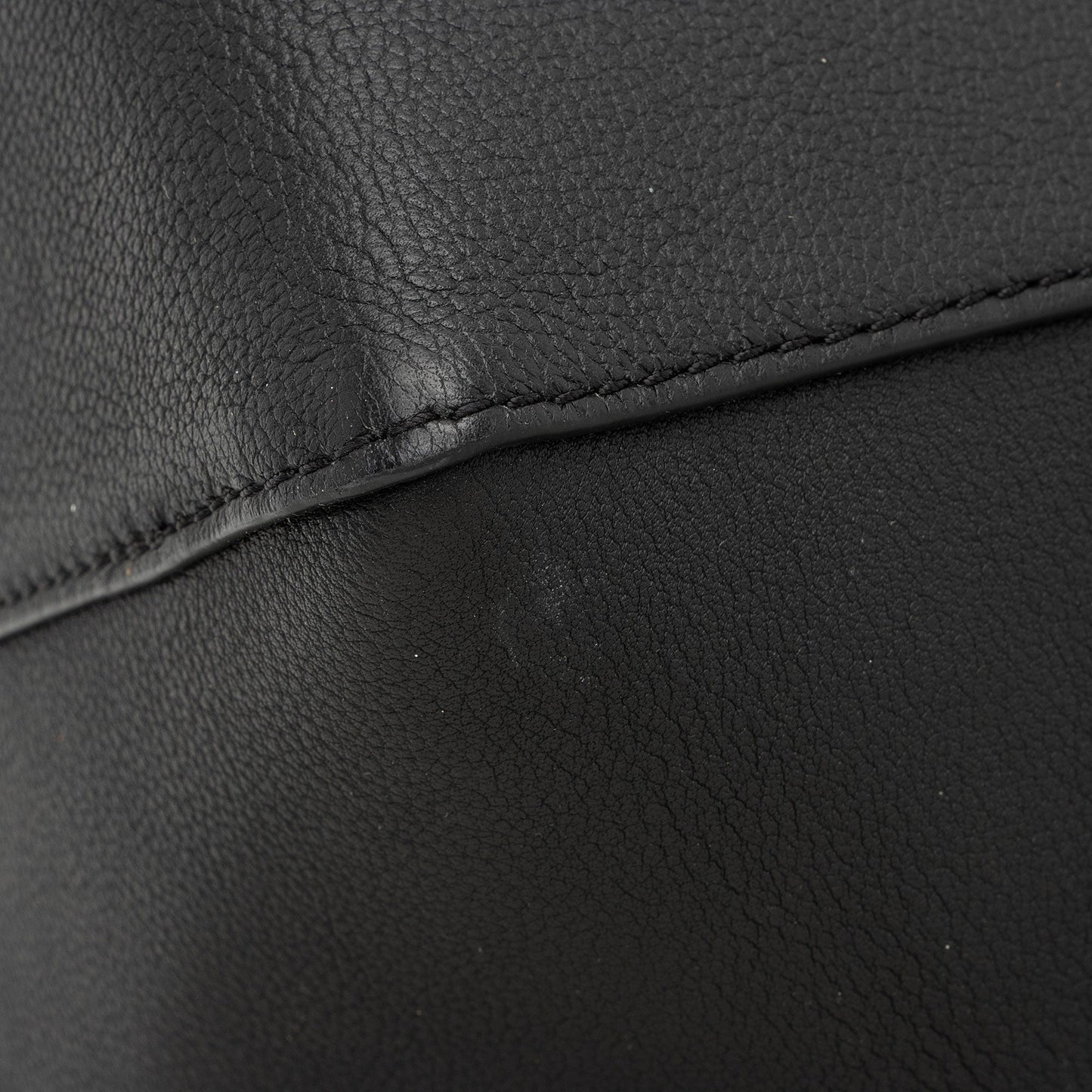 Louis Vuitton Calfskin Lockme Cabas Tote