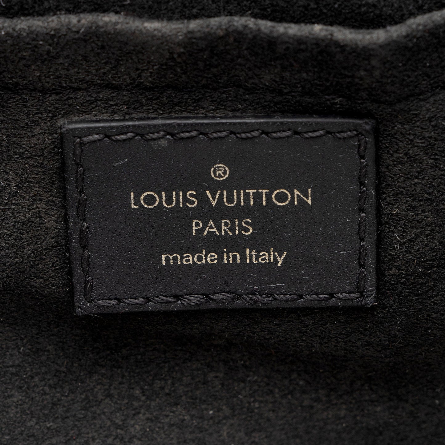 Louis Vuitton Calfskin New Wave Chain MM Shoulder Bag