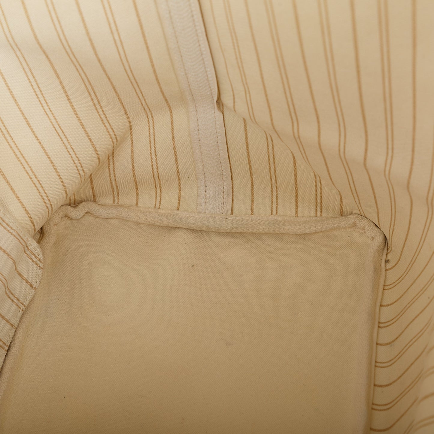 Louis Vuitton Damier Azur Neverfull GM