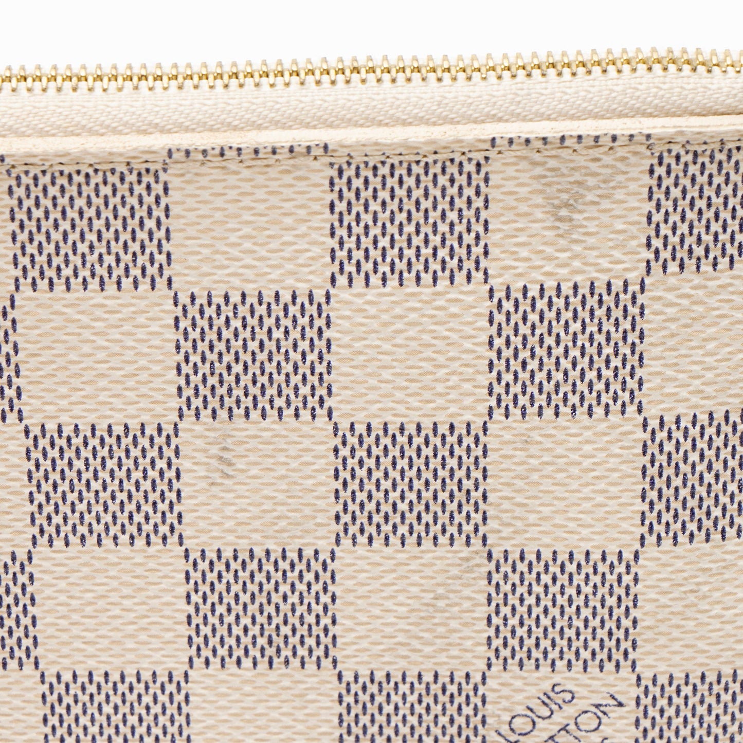 Louis Vuitton Damier Azur Neverfull MM Pochette