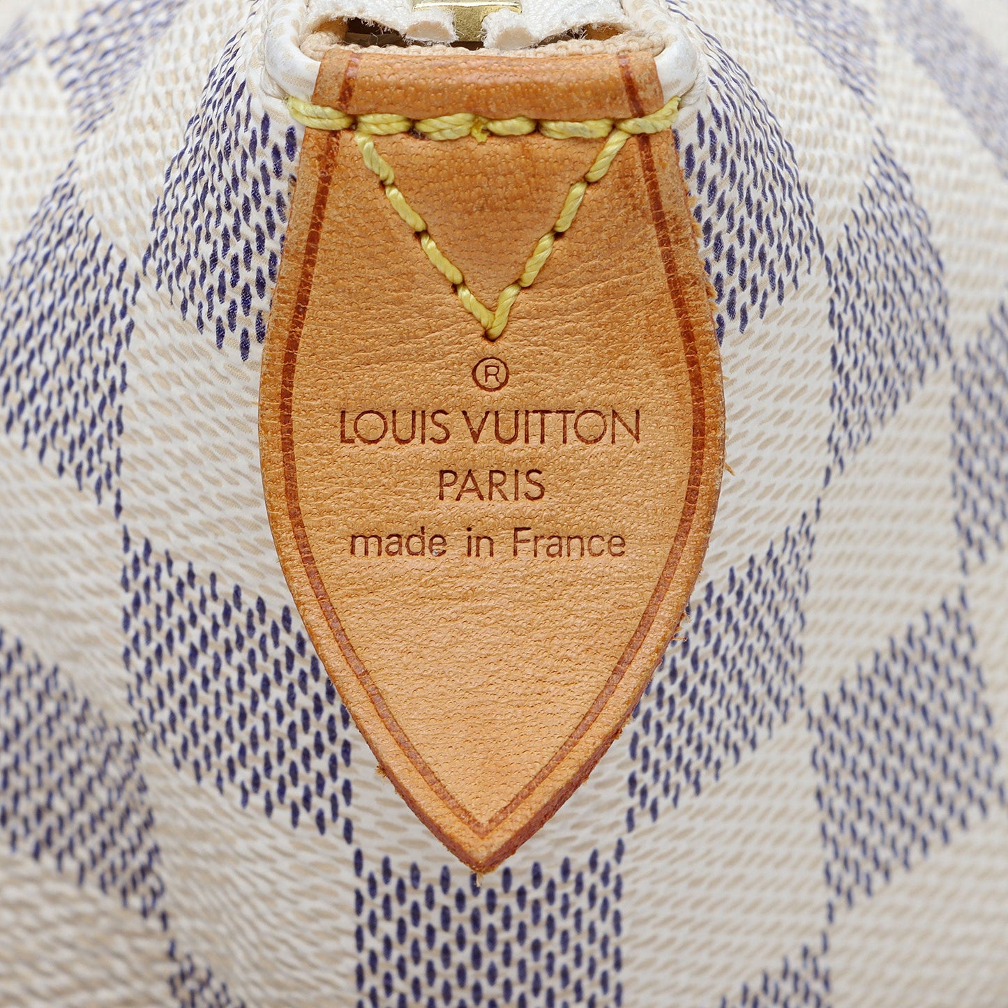 Louis Vuitton Damier Azur Totally MM Tote (SHF-ULoSV5)