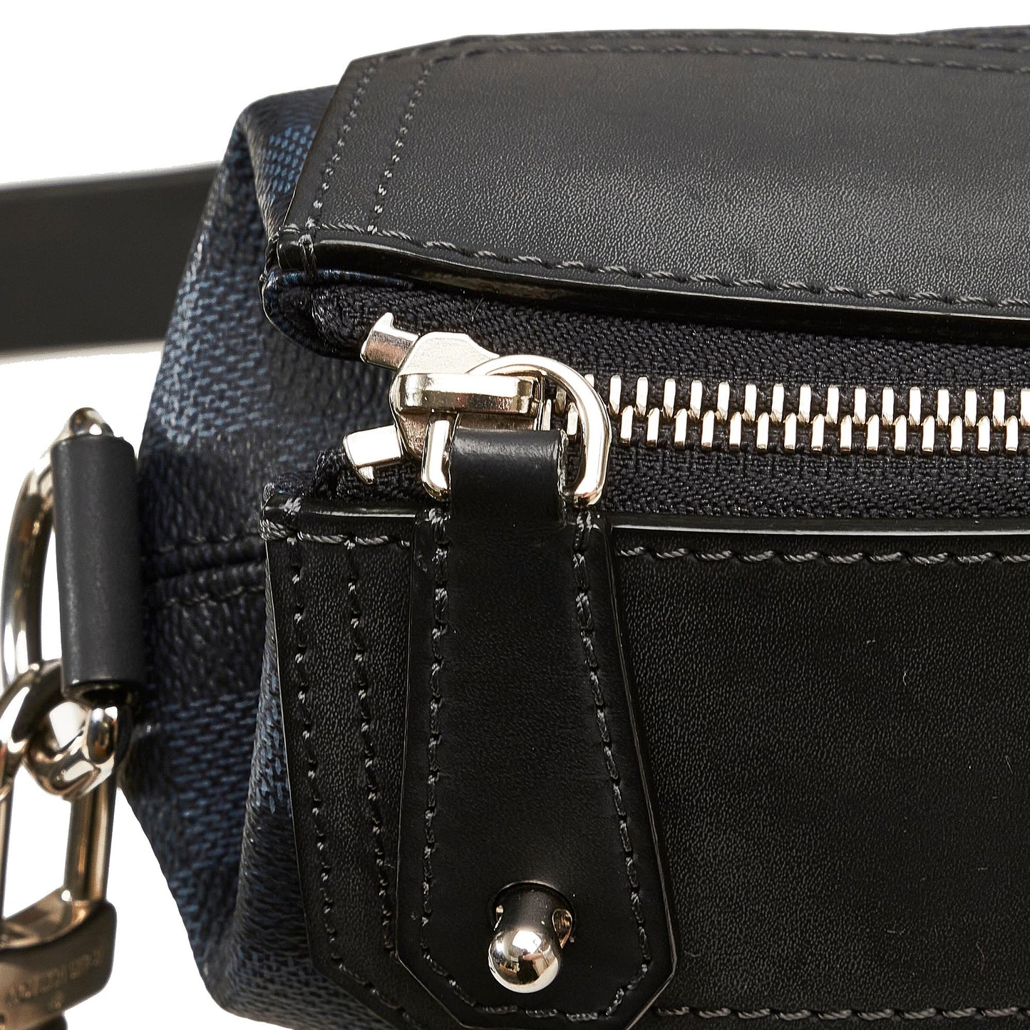 Louis Vuitton Damier Cobalt Greenwich Messenger (SHG-oQgFX8)
