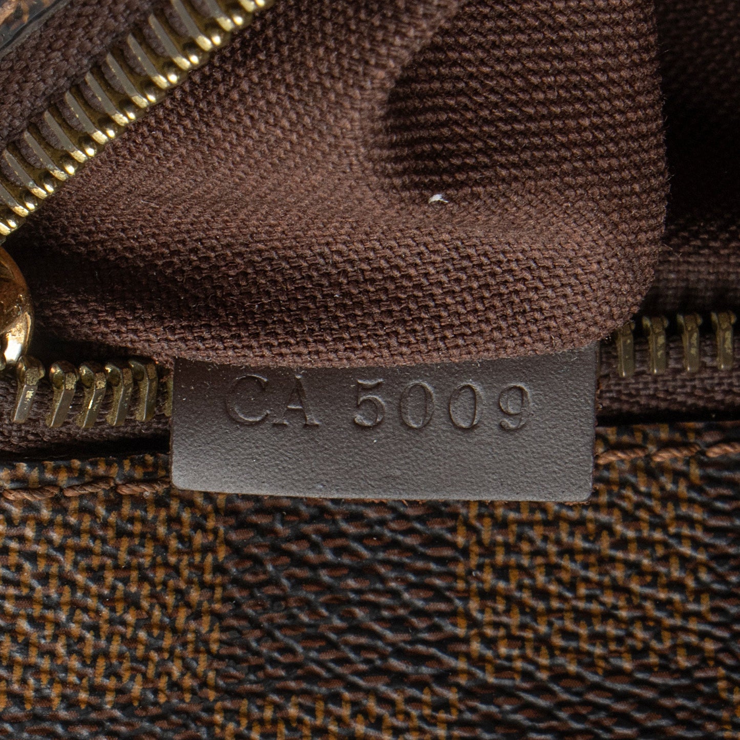 Louis Vuitton Damier Ebene Brooklyn MM Messenger
