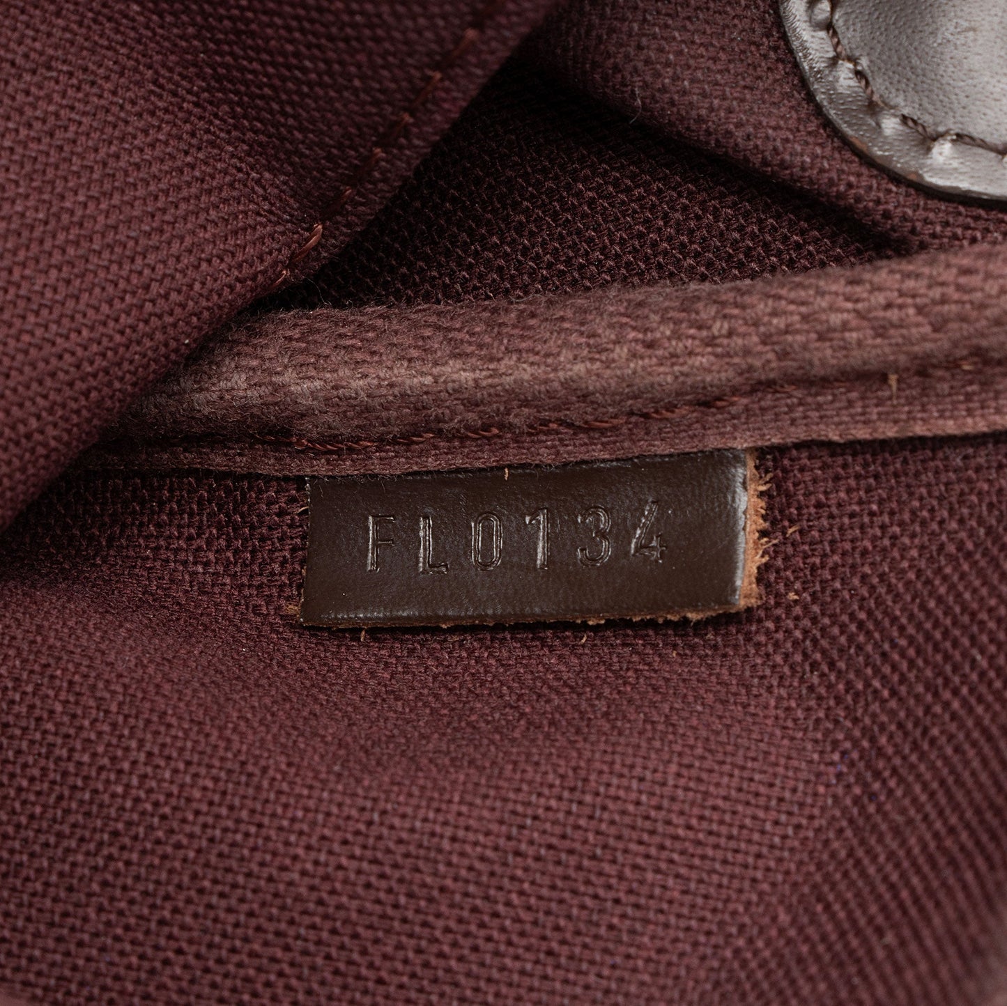 Louis Vuitton Damier Ebene Favorite PM Shoulder Bag (SHF-jGHVW8)