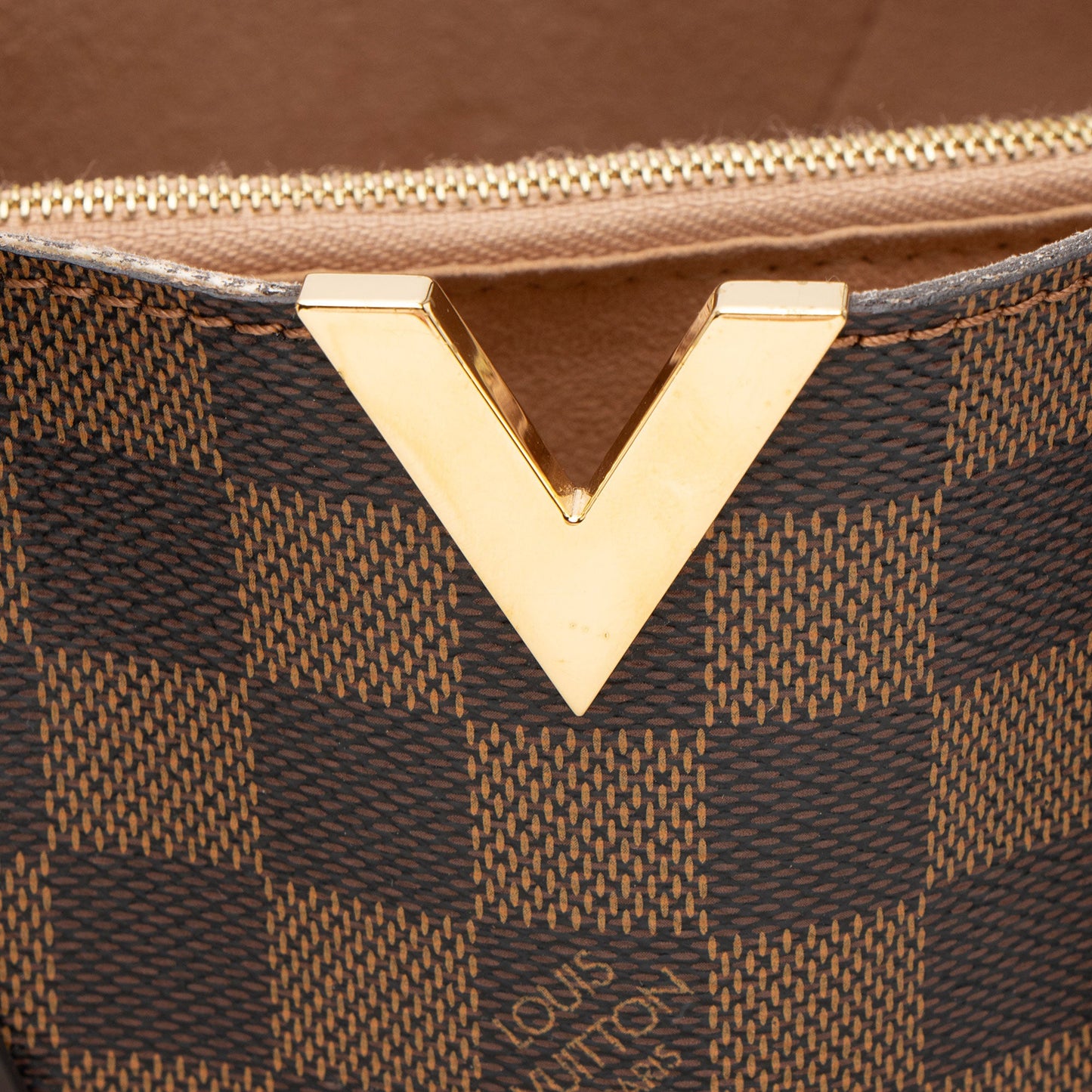 Louis Vuitton Damier Ebene Kensington Tote