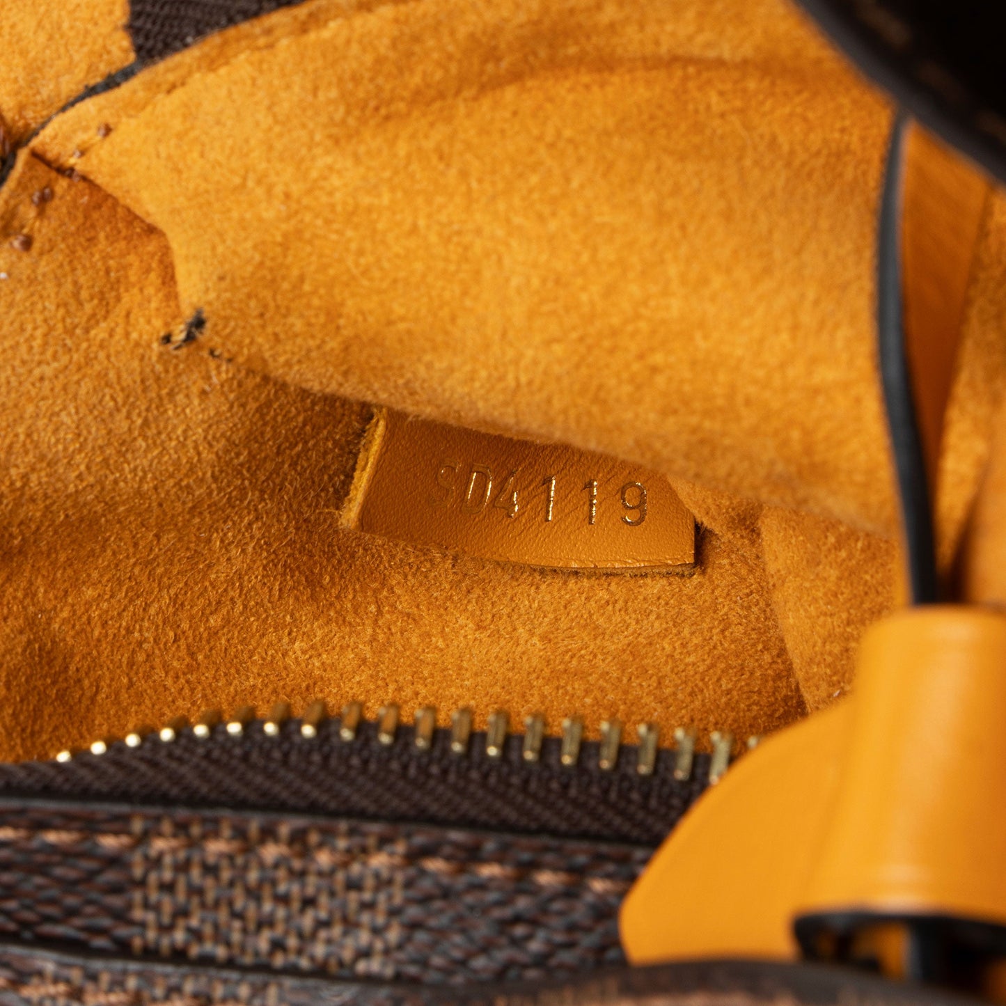 Louis Vuitton Damier Ebene Neonoe MM Shoulder Bag
