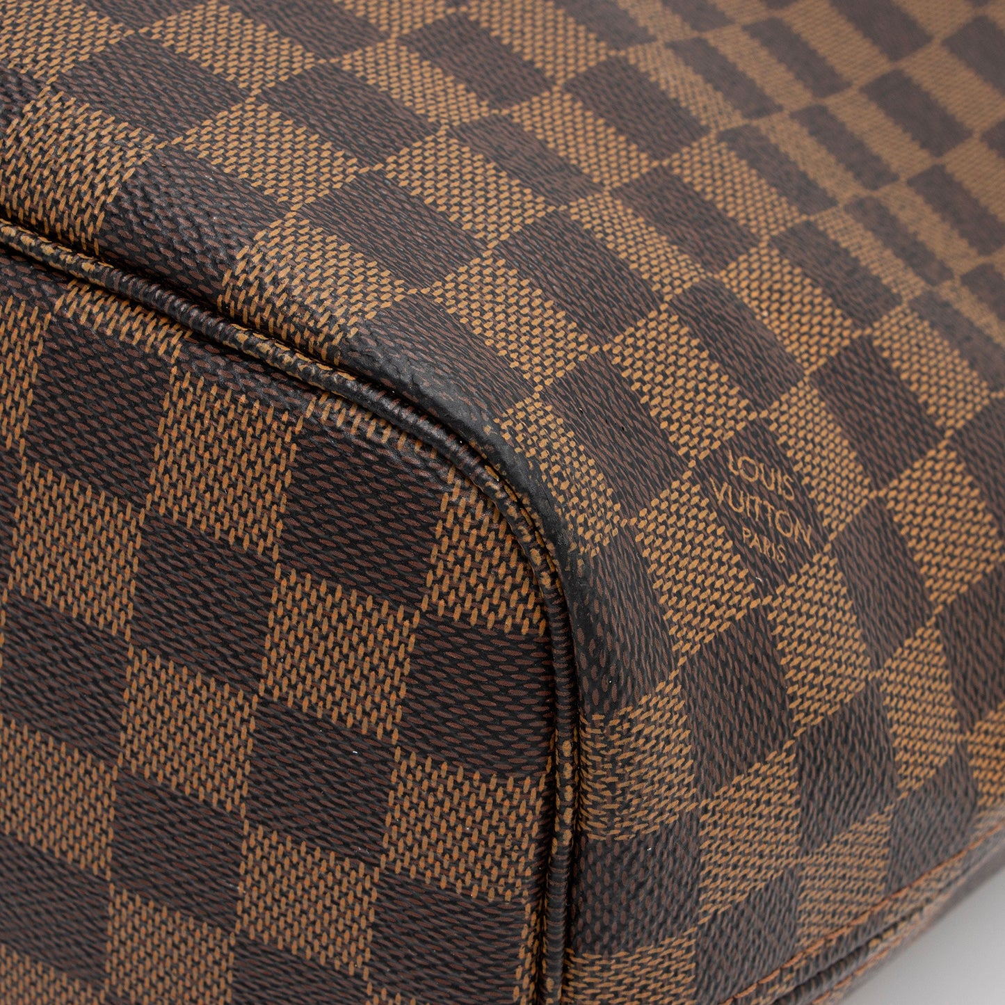 Louis Vuitton Damier Ebene Neverfull MM Tote (SHF-DzSy4A)